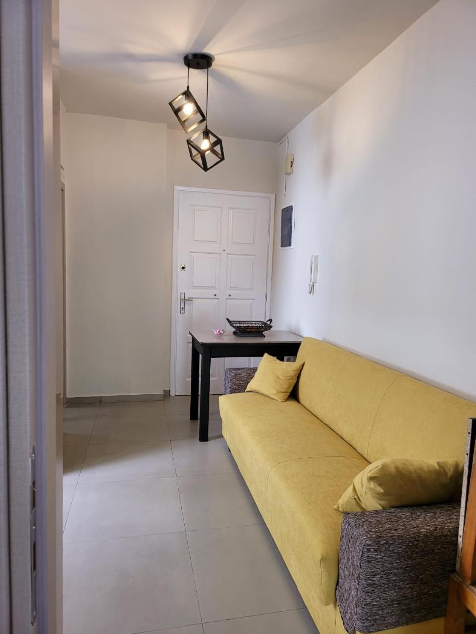 Stephie'S Apartment By The Sea Rafína Buitenkant foto